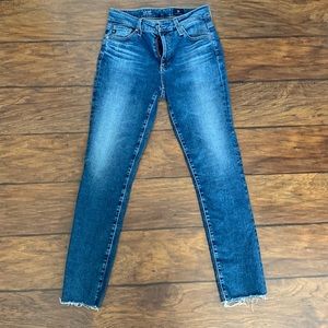 AG Mari High Rise Slim Crop size 26